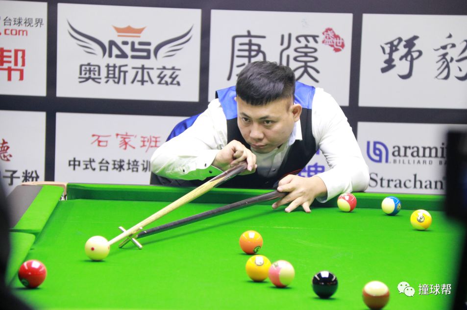 了他在压力 了他在压力