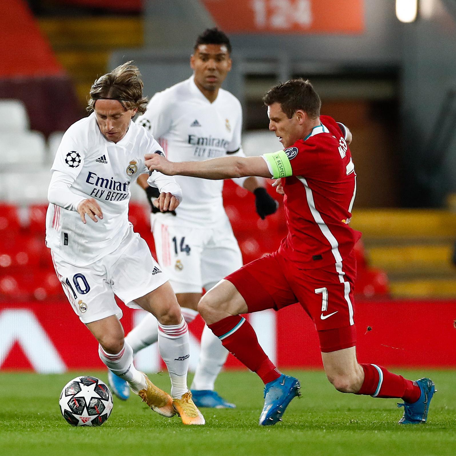 而聚在一起 而聚在一起