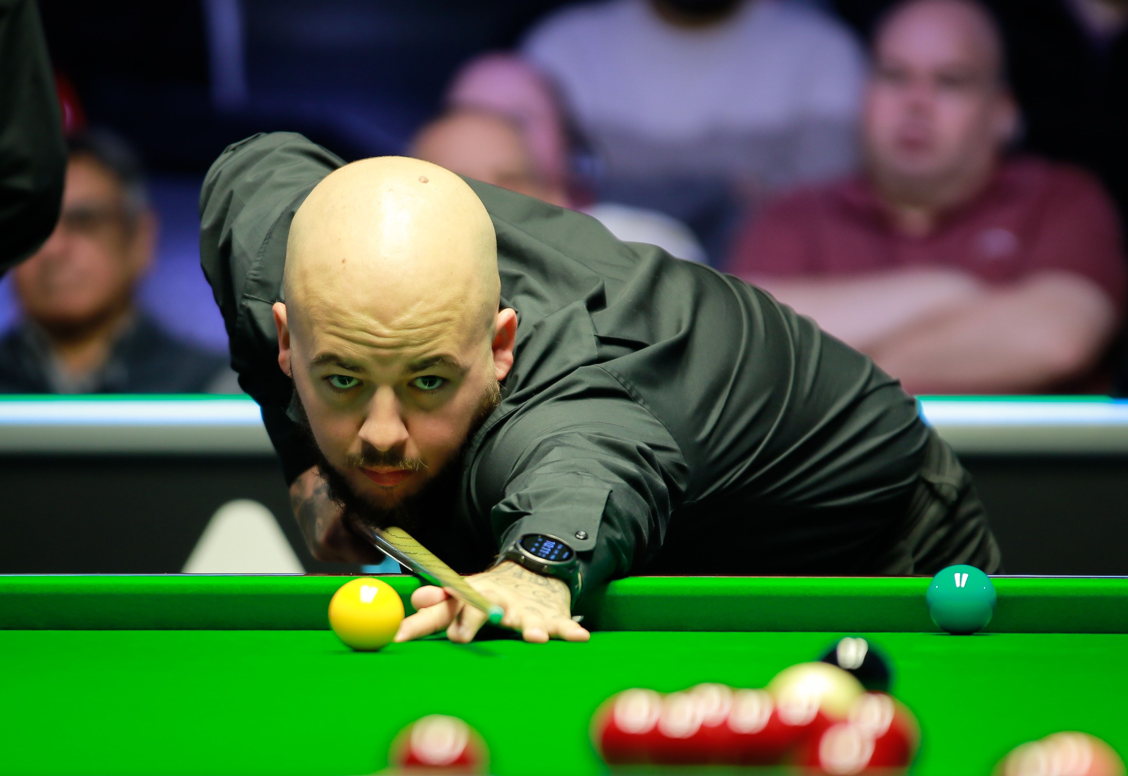 他凭借出色 他凭借出色